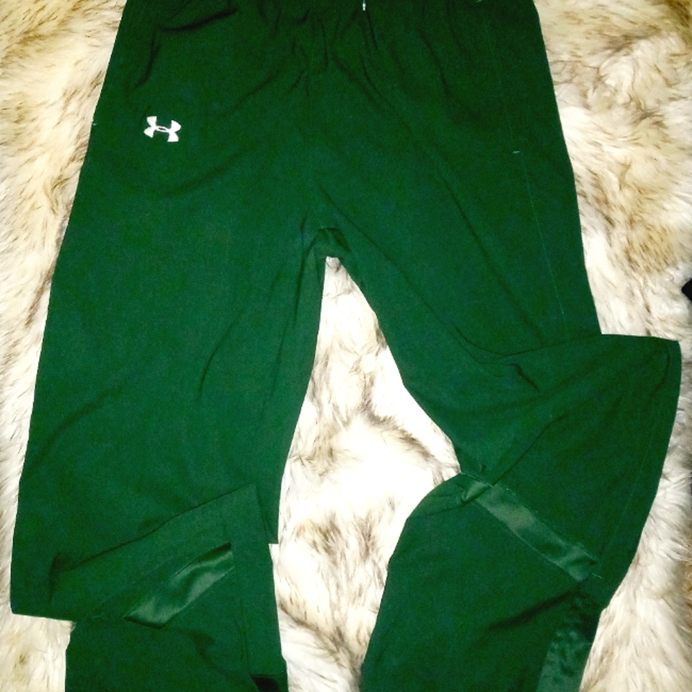 Under Armour sz S womans athleisure track pants